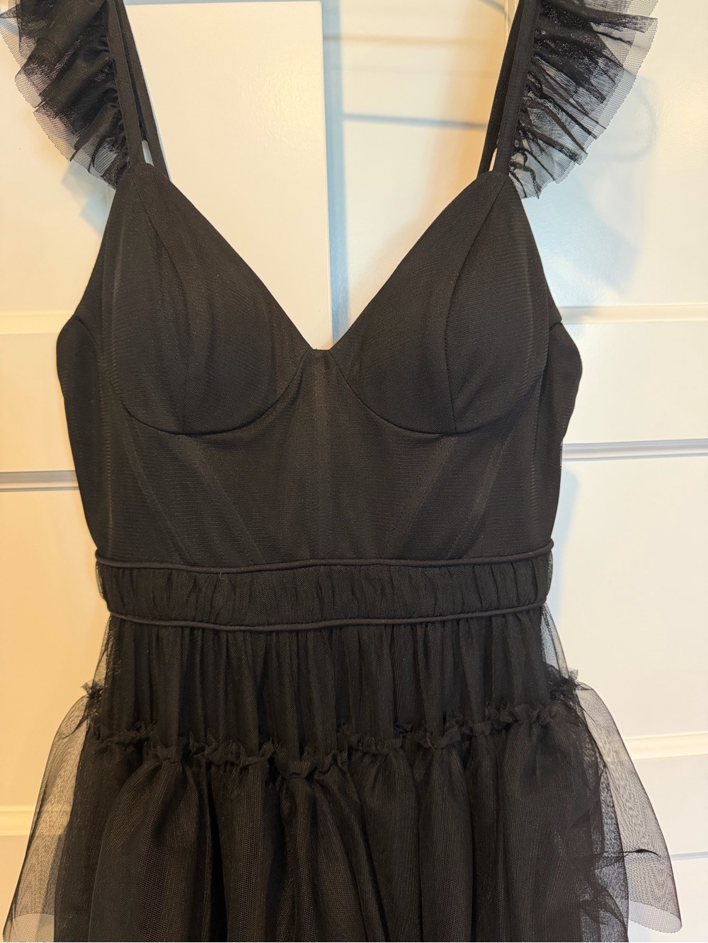 Blondie Nites Black Ruffled Strap Tiered Tulle Maxi Dress - Picture 4 of 5